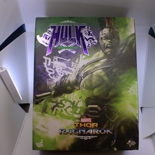 DU Sideshow Deluxe Hot Toys