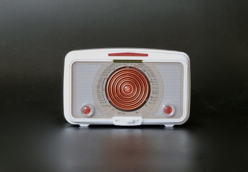 Antica radio allocchio - /,