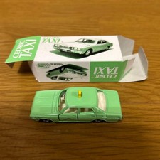 Minicar Tomica CEDRIC TAXI II