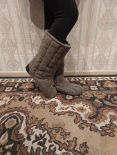 Stivali uomo in feltro.