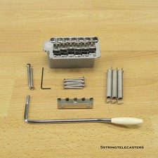 Hardware montaggio braccio ponte tremolo Fender American Performer Stratocaster