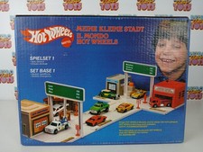 Hot wheels builder set - set, base