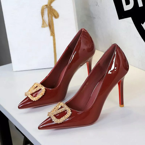 Decolte rosso vino - vino, con