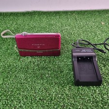 Fujifilm FinePix Z90 14