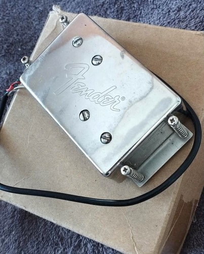 Fender wide range bass - wide,
