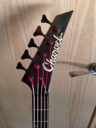 Bajo electrico charvel - charvel, by
