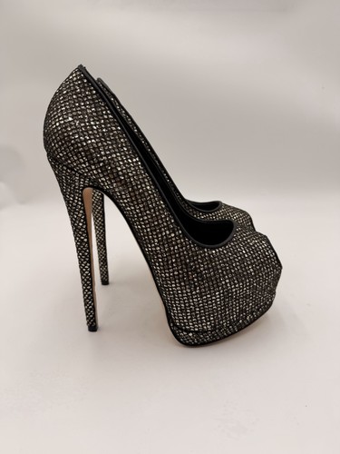 Donna giuseppe zanotti sharon - zanotti,