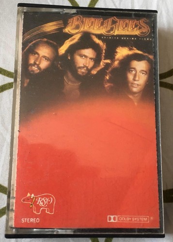 Cassetta bee gees spirits - gees,