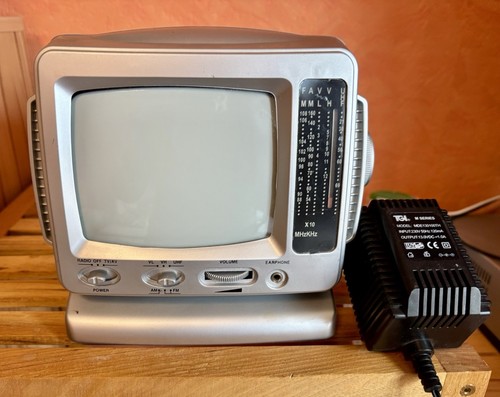 Televisore portatile bianco - portatile,