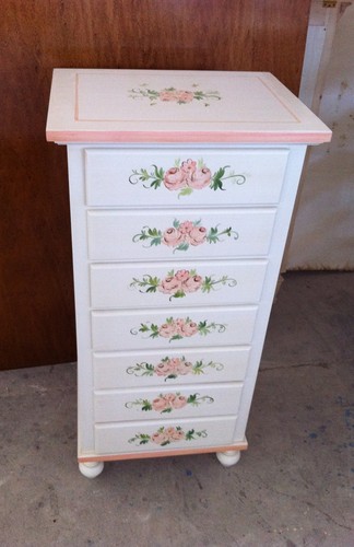 Cassettiera settimino laccato - ,