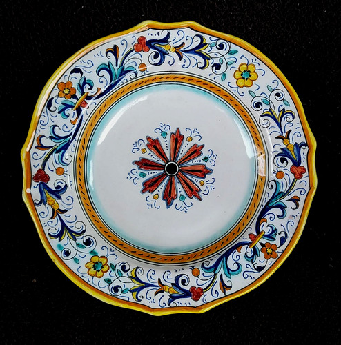 Bellissimo vecchio piatto - vecchio,