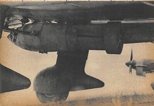 A3476) AVIAZIONE BOMBA DI MAGGIORE CALIBRO SOTTO LA FUSOLIERA DI UN JUNKERS 87