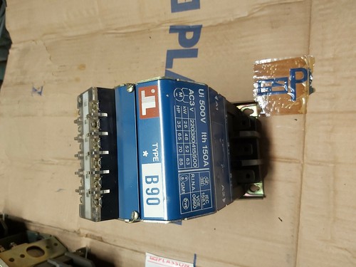 Lovato type b90 ui - lovato,
