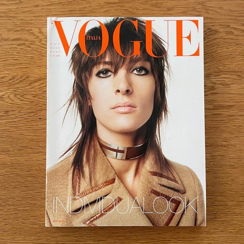 Vogue italia november 2000 - vogue,