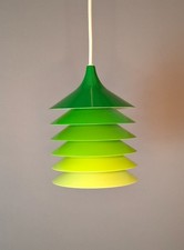 Vecchia lampada a sospensione