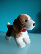 "TRUDI" peluche Cane Beagle, colore marrone, nero  e beige, altezza 18,5 cm.