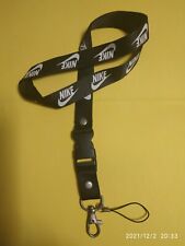 ?PORTACHIAVI PORTAPASS VARIE NIKE FILA HOEPLI CERES VARIE ?