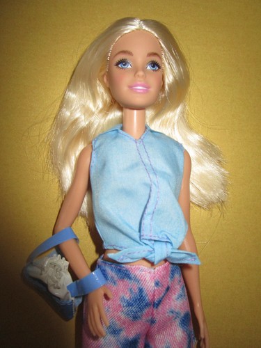 B1643 dolce barbie - mattel, top