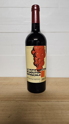 Bouteille petit mouton - 1,