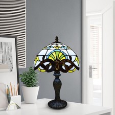 Lampada da tavolo stile