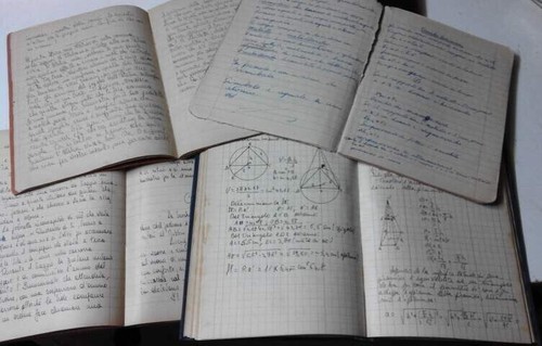 Materiale cartaceo degli anni - cartaceo,