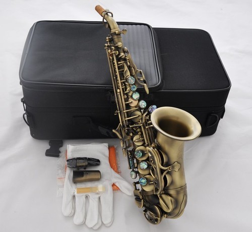 Sassofono soprano curvo antico
