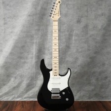 YAMAHA Chitarra elettrica
