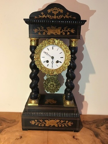 Antico elegante orologio - , a