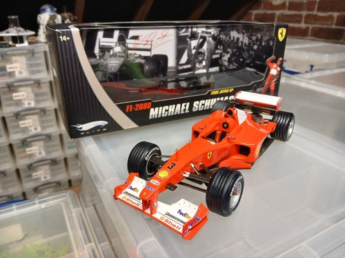 Mattel hot wheels - hot,