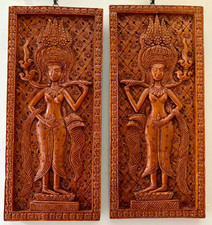 Coppia di pannelli da parete