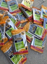 17 Confezioni Bic Round Stic