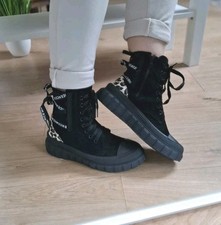Sneakers con lacci plateau e