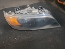 Faro proiettore destro lato