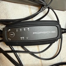 Porsche Tequipment ChargeOMat