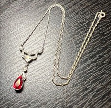 Collana stile vittoriano bar