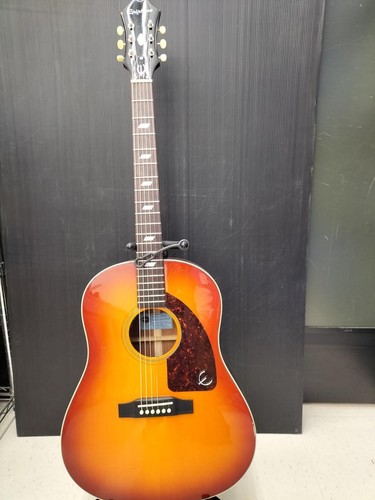 Epiphone 1 chitarra - 1,