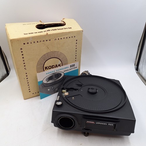 Kodak carousel slide projector - kodak,