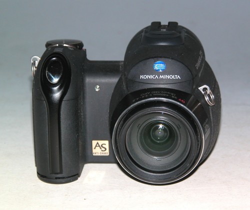 Konica minolta dimage 0 - minolta, z5