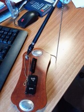 Datario In Legno Vintage Con Portapenne E Penna