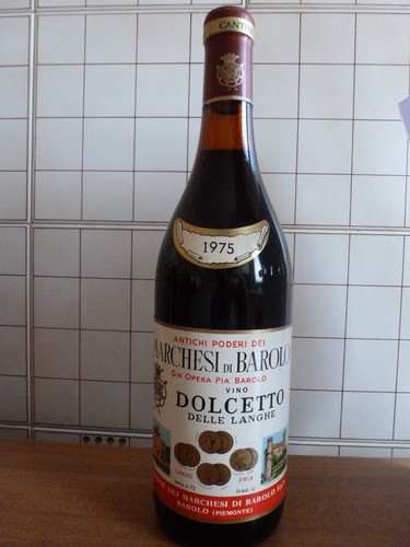 Old vino dolcetto - vino, delle
