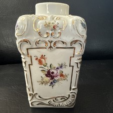 Antico vaso in porcellana