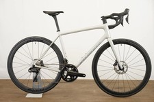 2026 56 cm Specialized Aethos