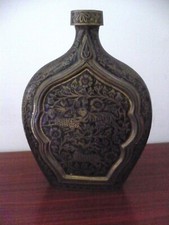 FIASCHETTA / BORRACCIA METALLICA MEDIORIENTALE  DECORATA A MANO 