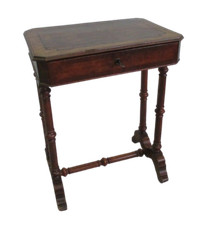 Tavolino da lavoro in noce  e radica - mobiletto - comodino - fine 800