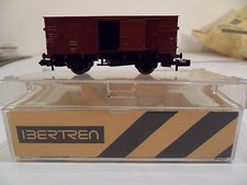 Carro chiuso Ibertren 325 scala N (porte scorrevoli apribili)