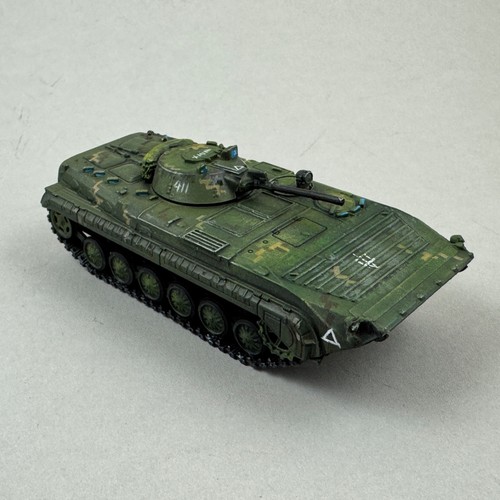 Carro armato pressofuso