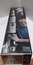 REVELL APOLLO SATURN V MOON