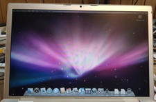 ASSEMBLAGGIO DISPLAY SCHERMO