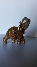 Statua di elefante