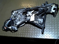 Alzavetro HR BMW 740i V8 E32